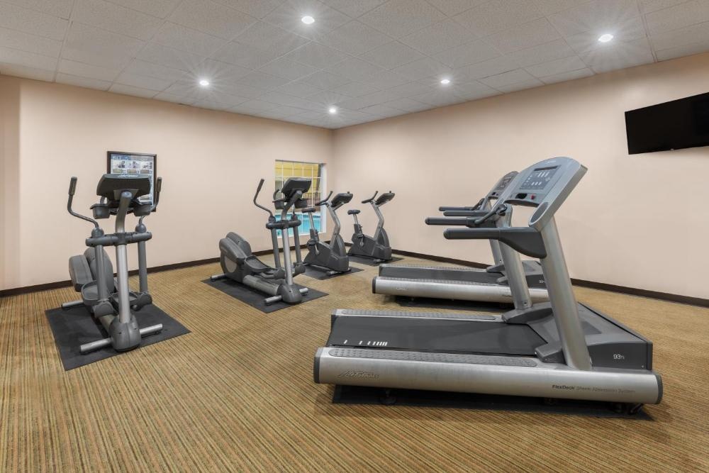 La Quinta Inn & Suites by Wyndham San Antonio Medical Center Image 46